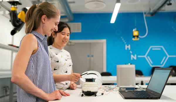 Commercial maintenance services